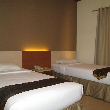 סידוארג'ו Hotel Delta Sinar Mayang חדר תמונה