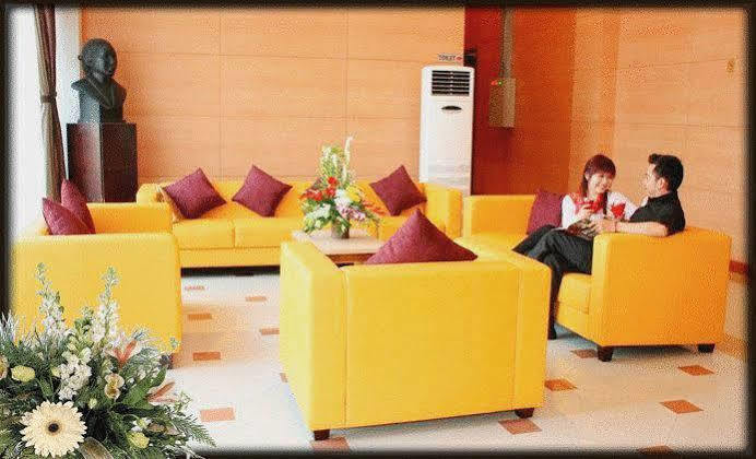 סידוארג'ו Hotel Delta Sinar Mayang מראה חיצוני תמונה